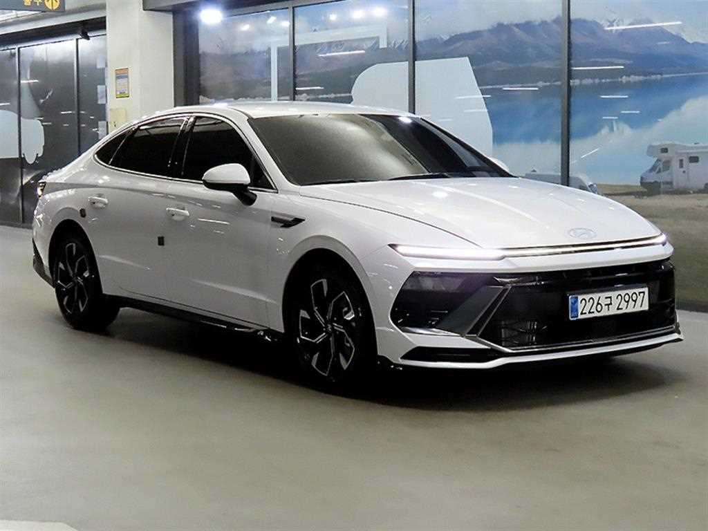 HYUNDAI Sonata 2025 Blanco - Importación desde Corea - HF Imports Iquique - Foto 1