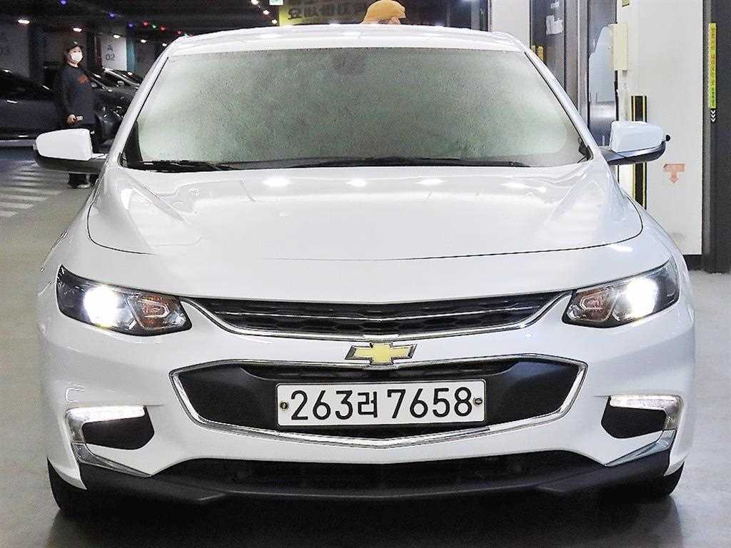 Chevrolet Malibu - Vista 2