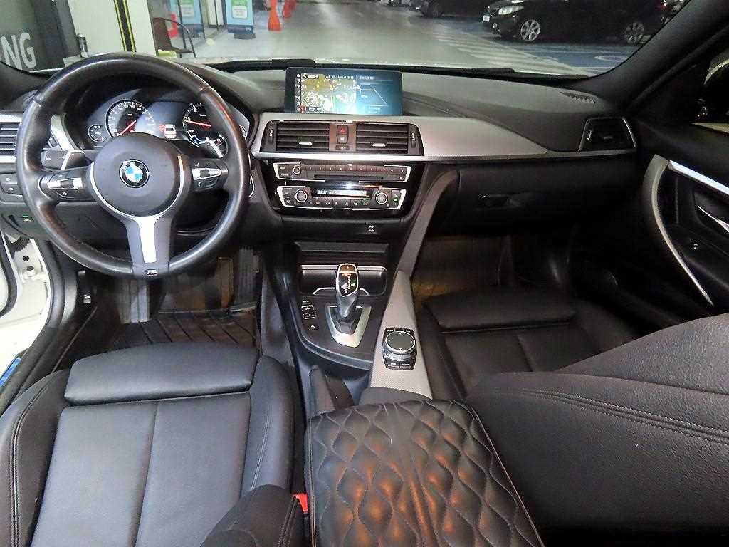 BMW 3 series - Vista 10