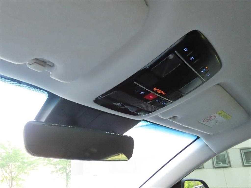 HYUNDAI Grandeur - Vista 10