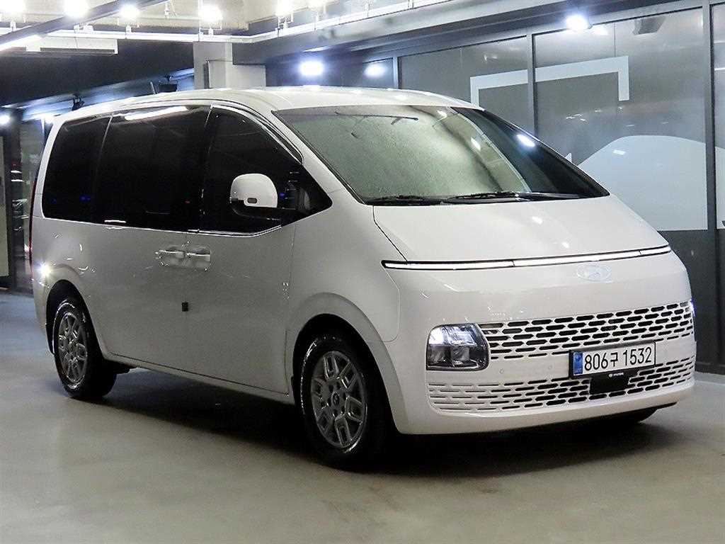 HYUNDAI Staria 2025 - Importación desde Corea - HF Imports Iquique - Foto 1