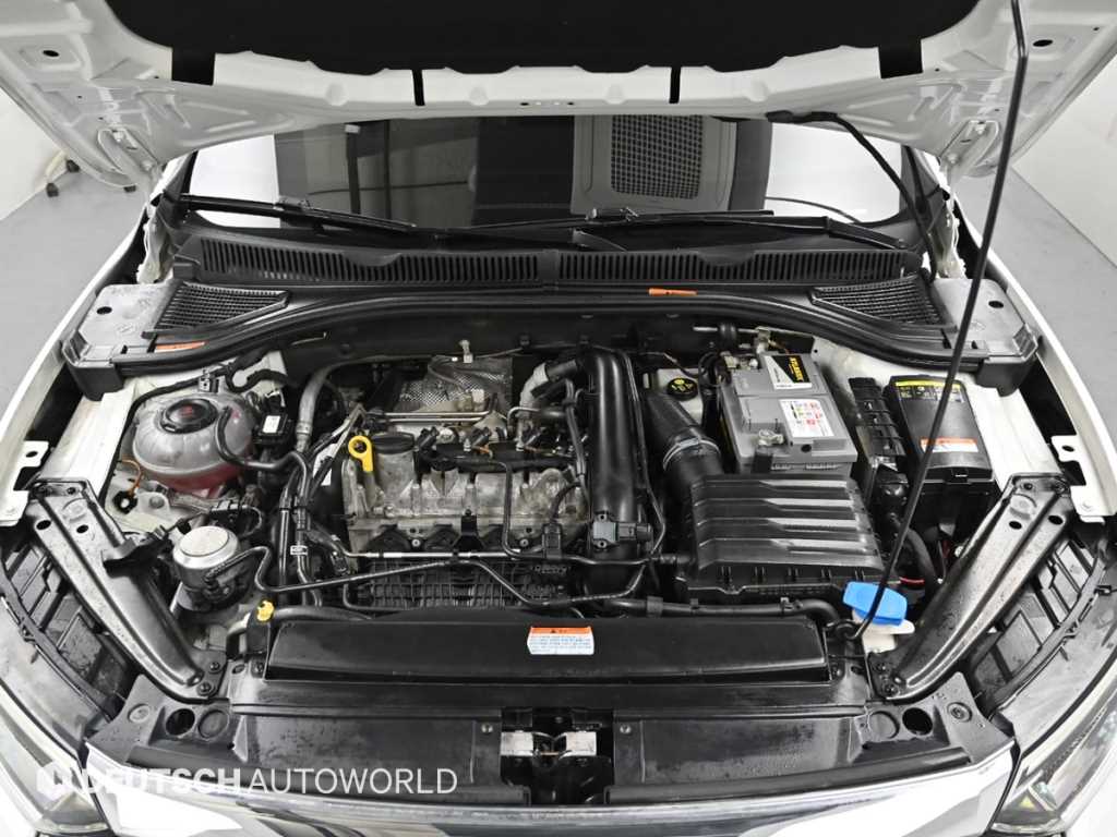 Volkswagen Jetta - Vista 6