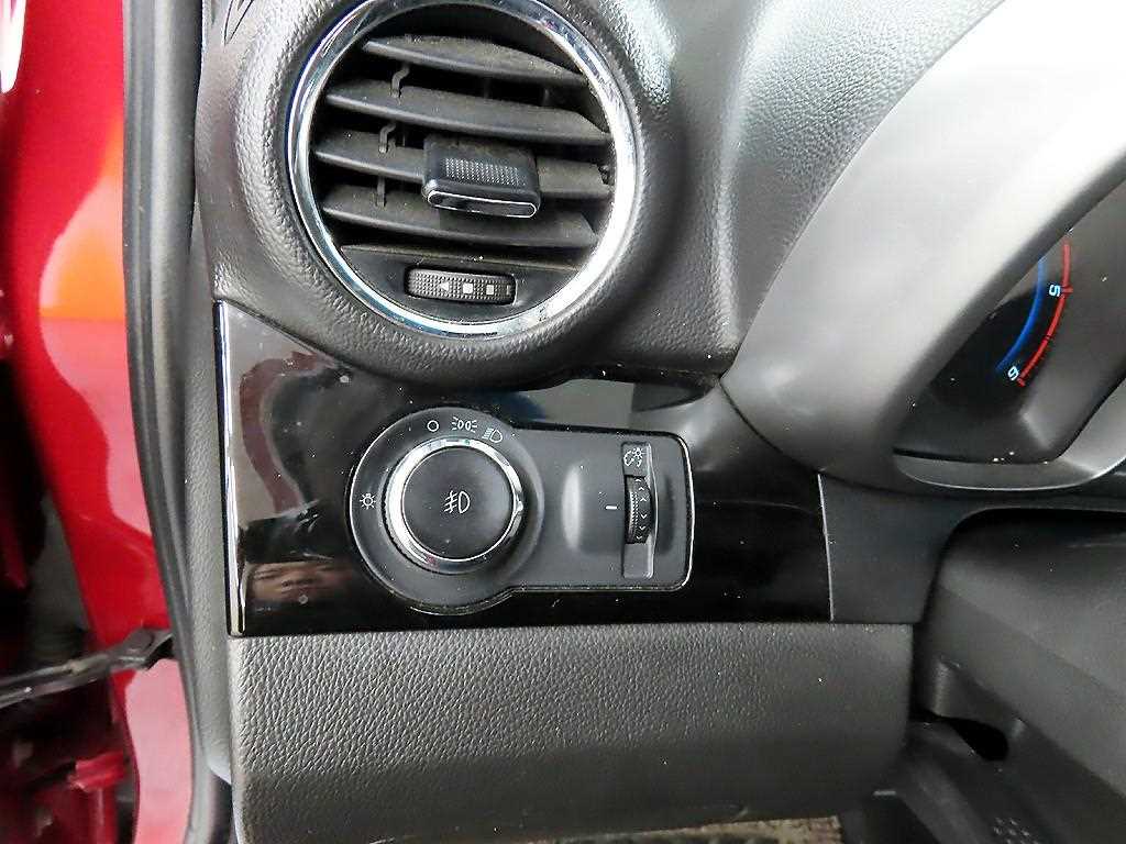 Chevrolet Orlando 2014 Rojo - Importación desde Corea - HF Imports Iquique - Foto 13