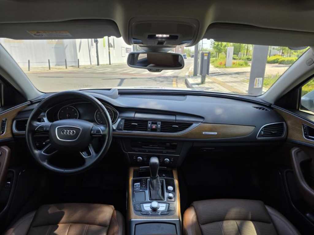 Audi A6 - Vista 6