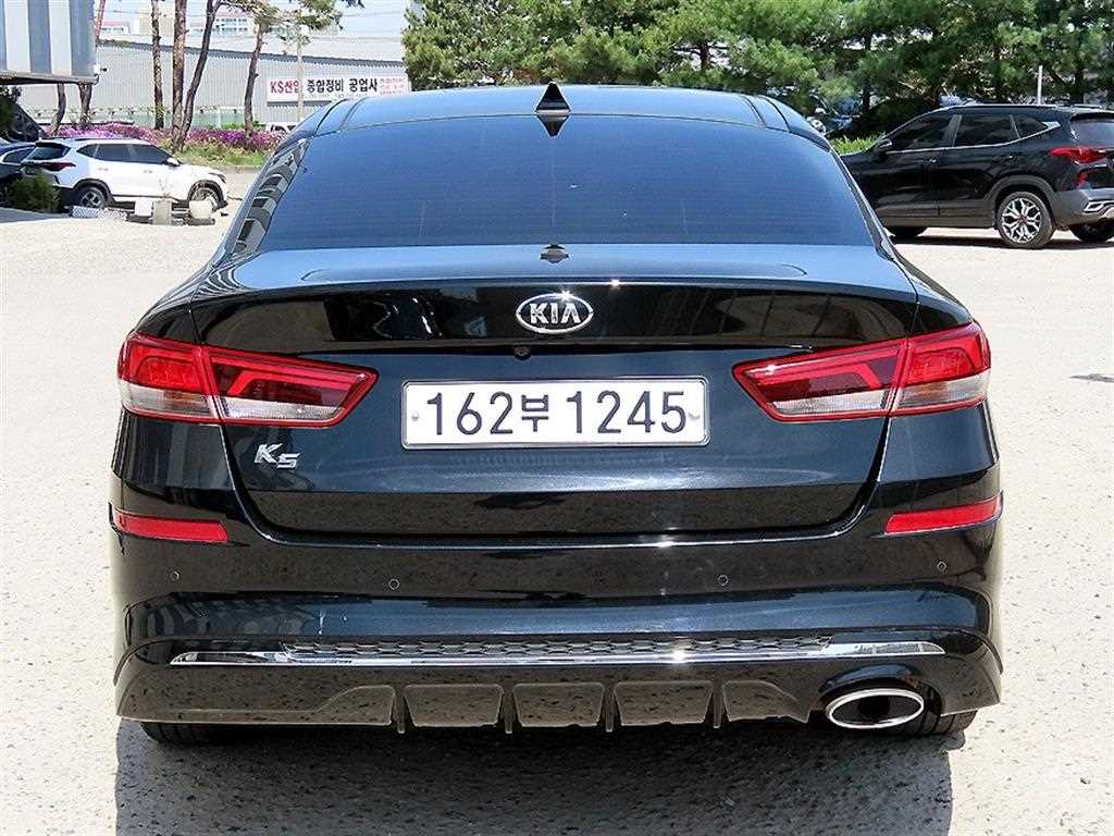 KIA K5 - Vista 4