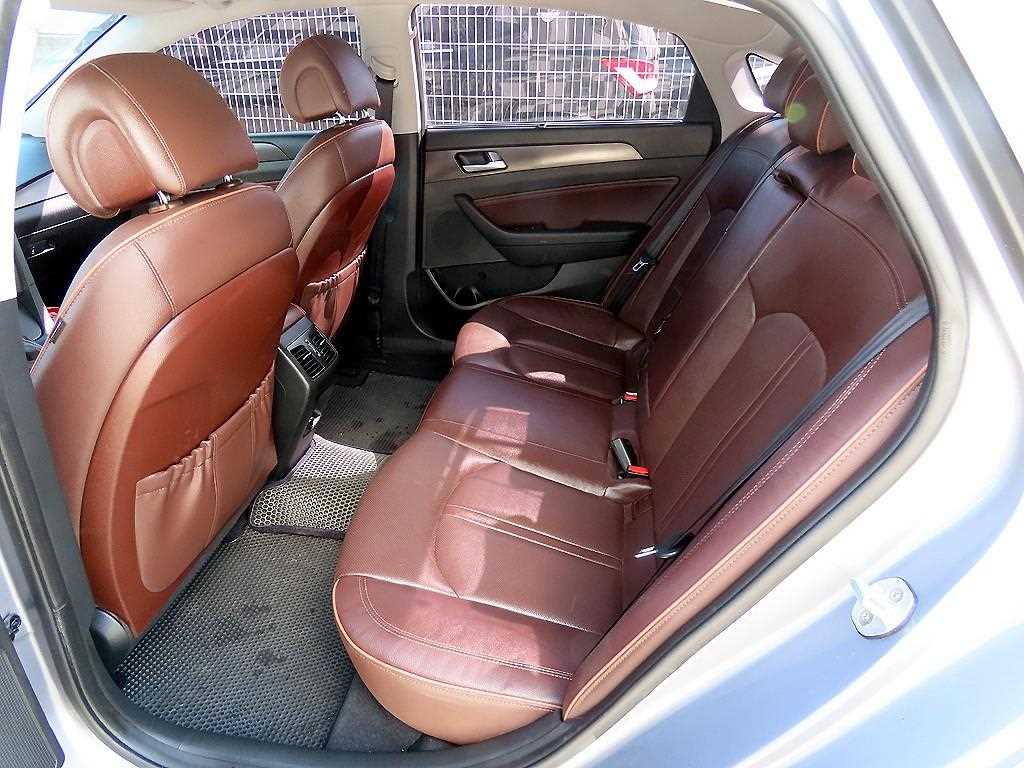 HYUNDAI Sonata - Vista 6