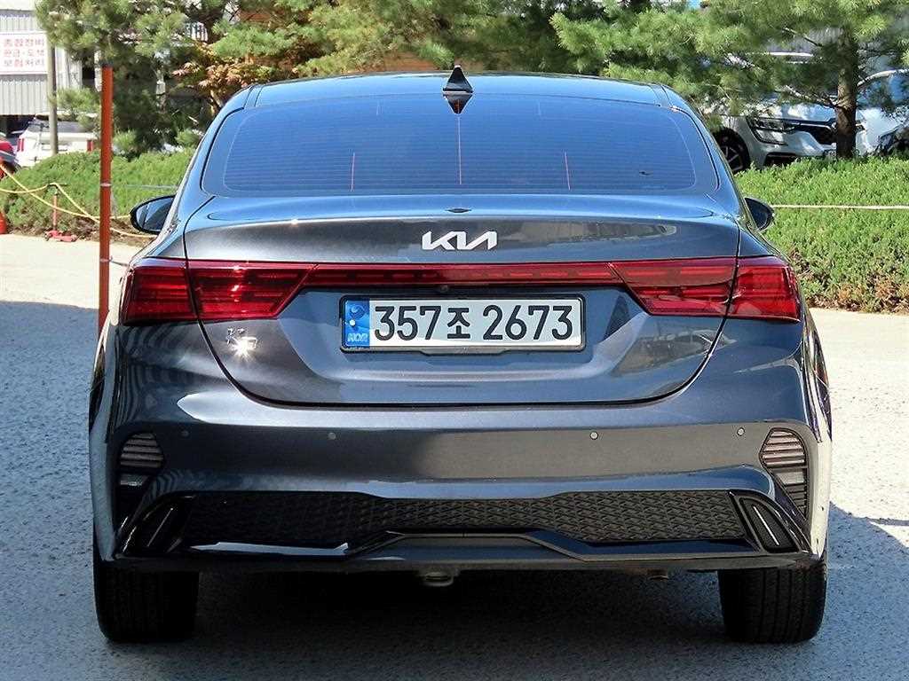 KIA K3 - Vista 4