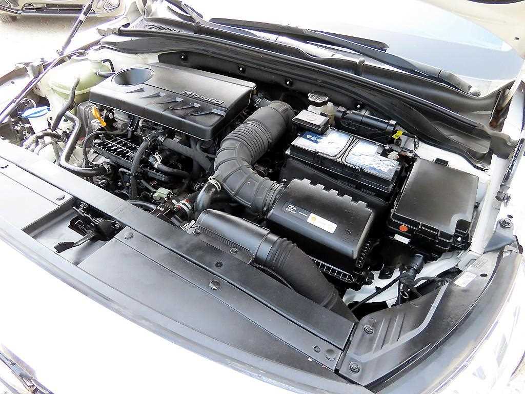 HYUNDAI i30 2017 Blanco - Importación desde Corea - HF Imports Iquique - Foto 19
