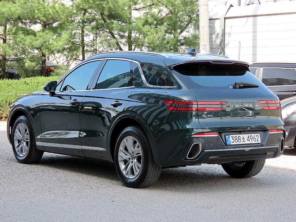 Genesis GV70 - Vista 3