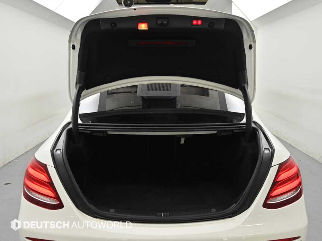 Mercedes Benz E class 2017 Blanco - Importación desde Corea - HF Imports Iquique - Foto 19