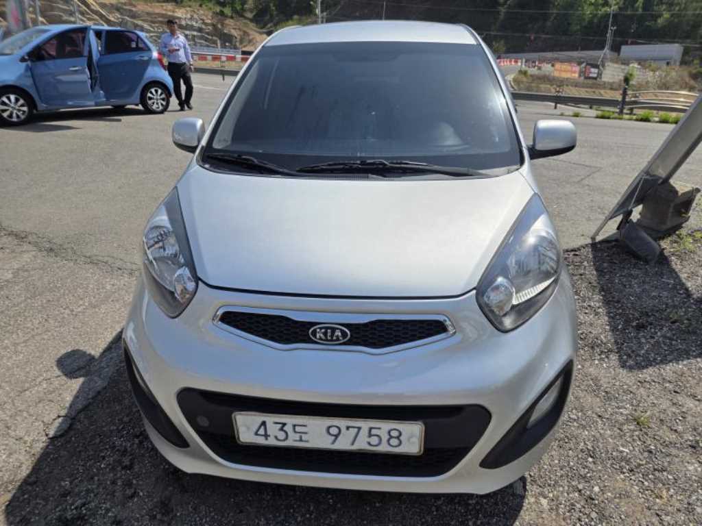 KIA Morning - Vista 3