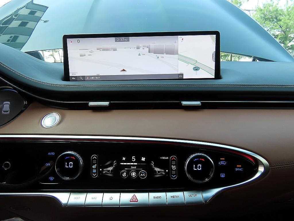 Genesis GV70 2022 Gris - Importación desde Corea - HF Imports Iquique - Foto 13