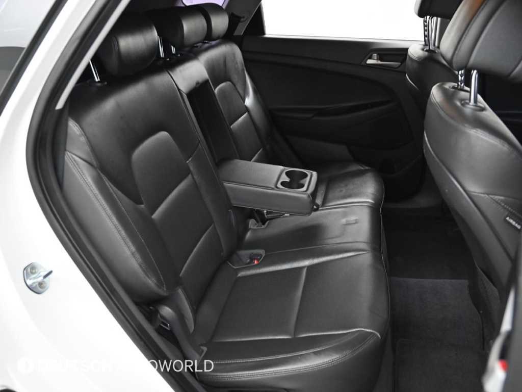 HYUNDAI Tucson - Vista 12