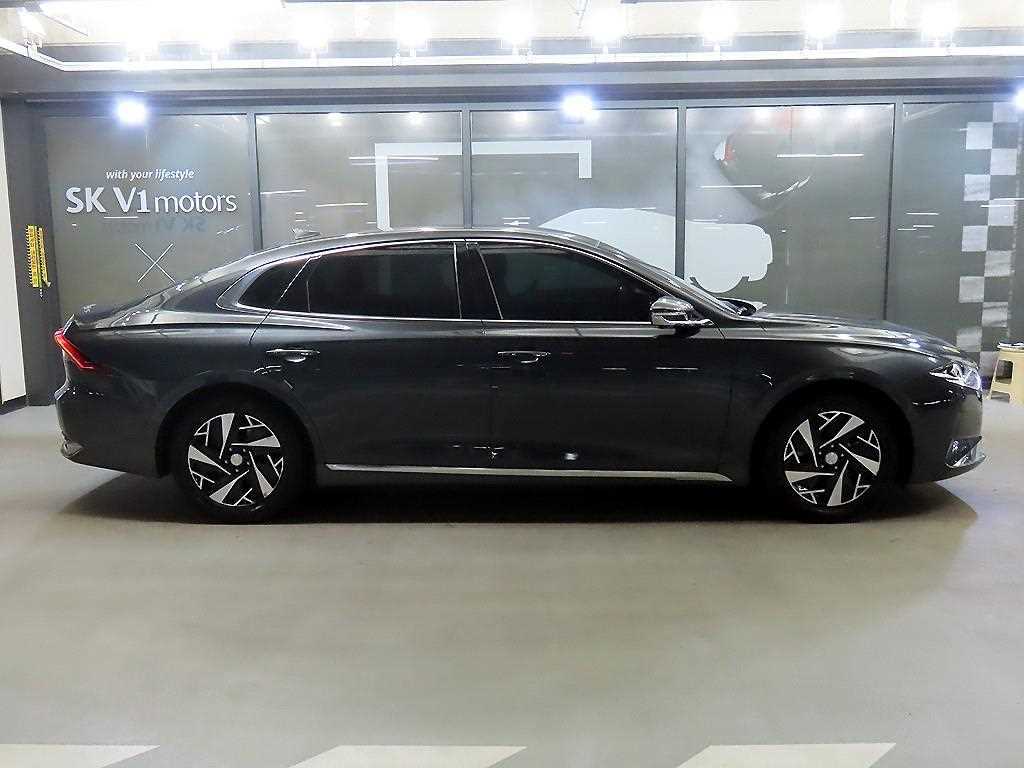 HYUNDAI Grandeur - Vista 3