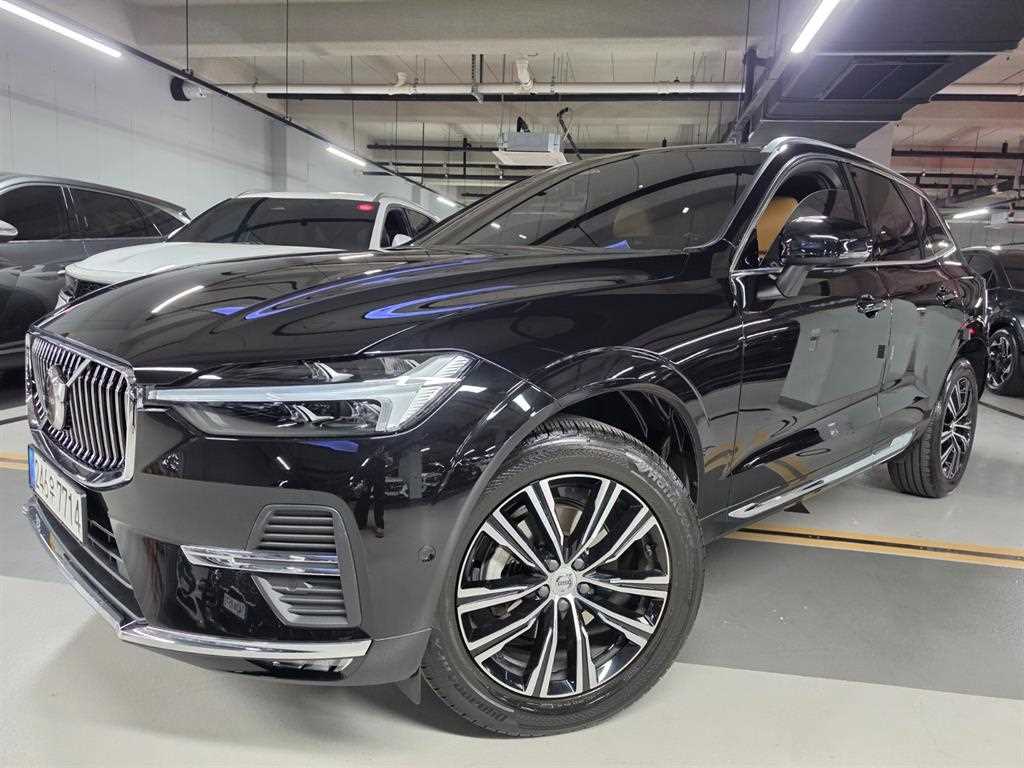 Volvo XC60 2022 Negro - Importación desde Corea - HF Imports Iquique - Foto 1