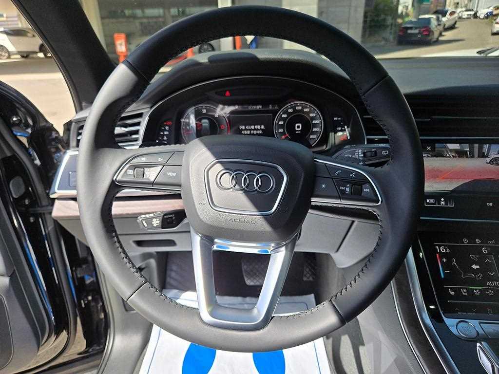 Audi Q7 - Vista 7