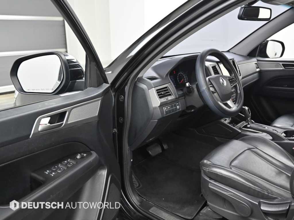 Ssangyong Rexton - Vista 11