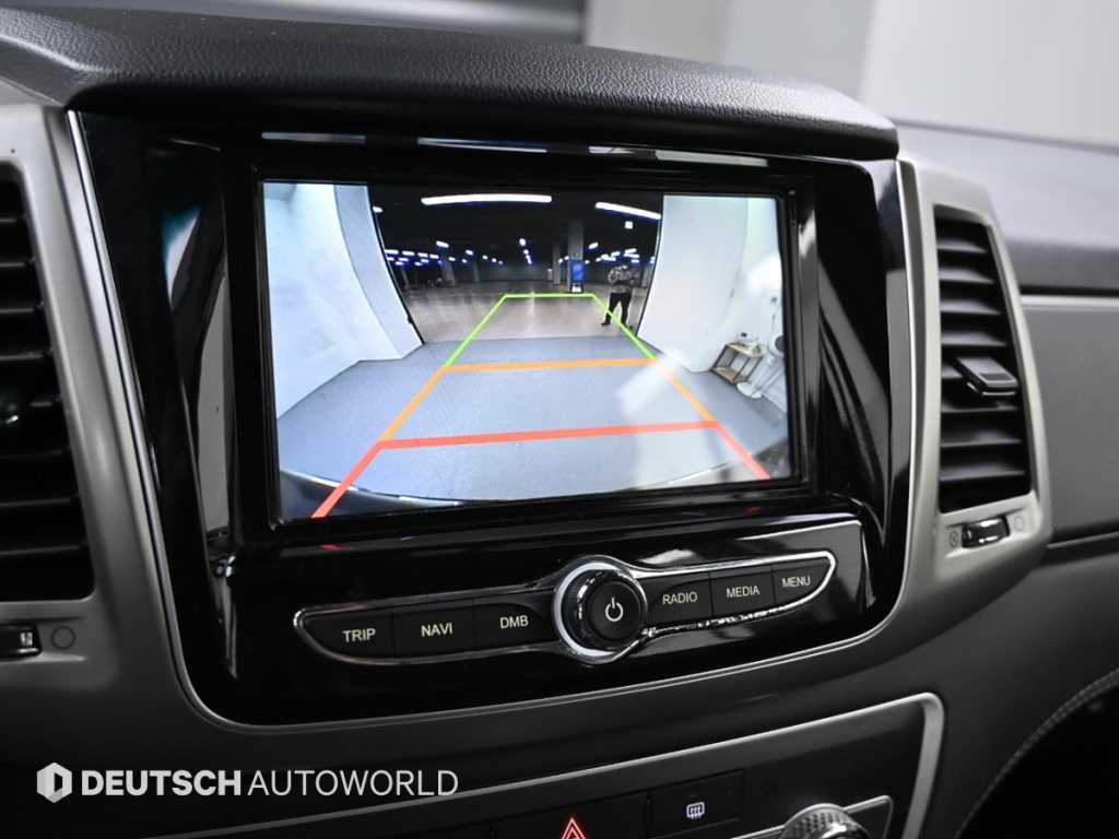 Ssangyong Rexton 2018 Negro - Importación desde Corea - HF Imports Iquique - Foto 15