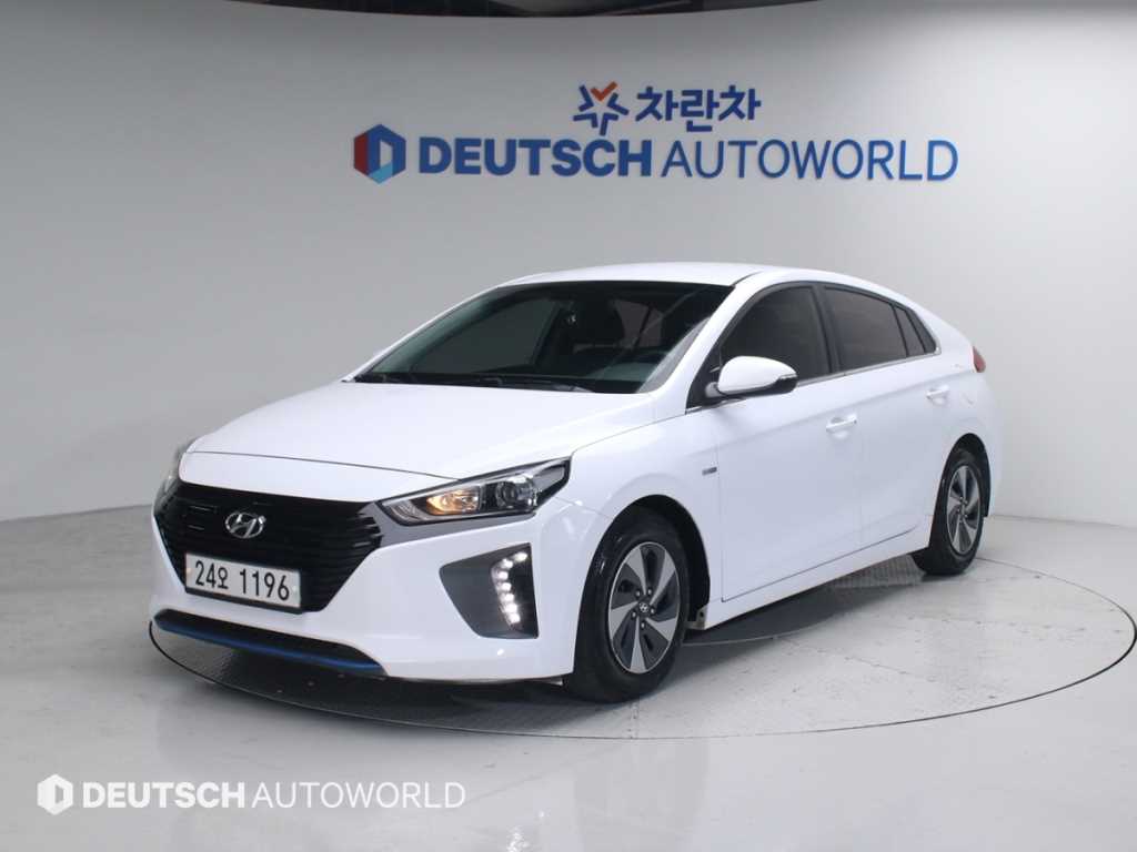 HYUNDAI Ioniq 2018 Blanco - Importación desde Corea - HF Imports Iquique - Foto 1