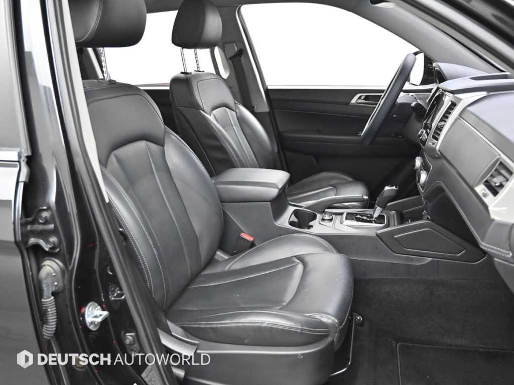 Ssangyong Rexton - Vista 10