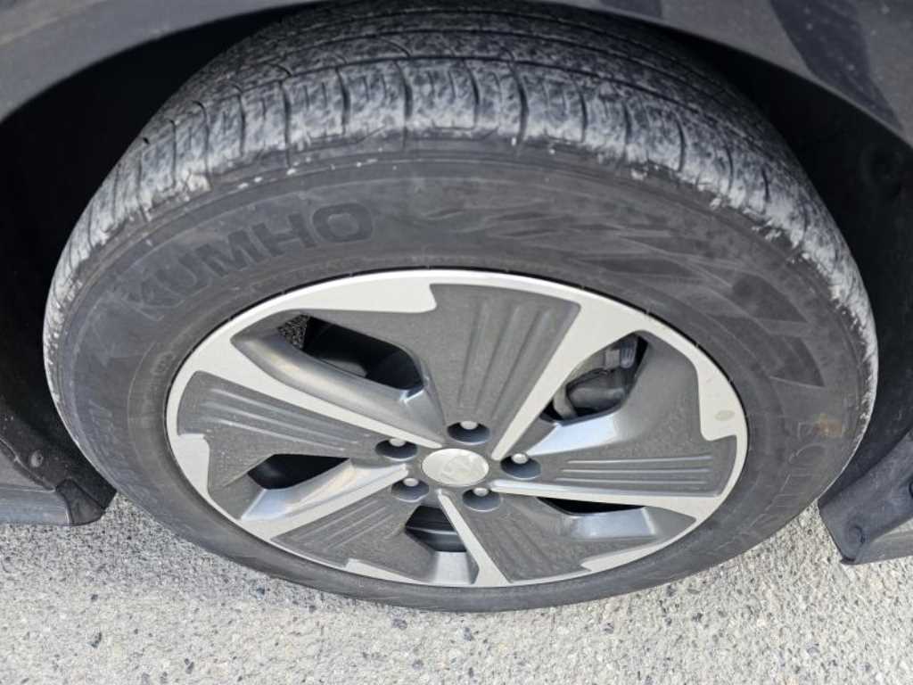 HYUNDAI Sonata - Vista 11