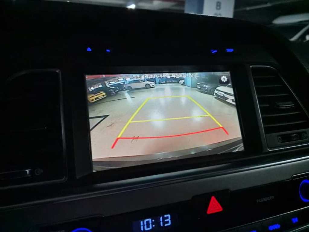 HYUNDAI Sonata - Vista 9