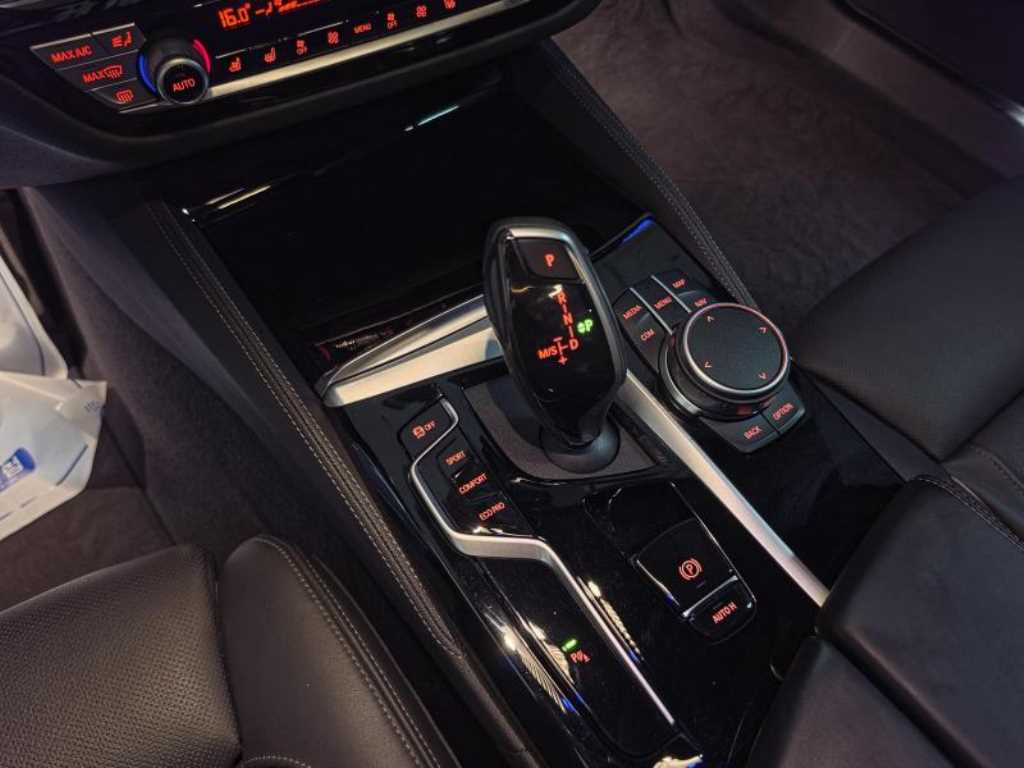 BMW 5 Series - Vista 9