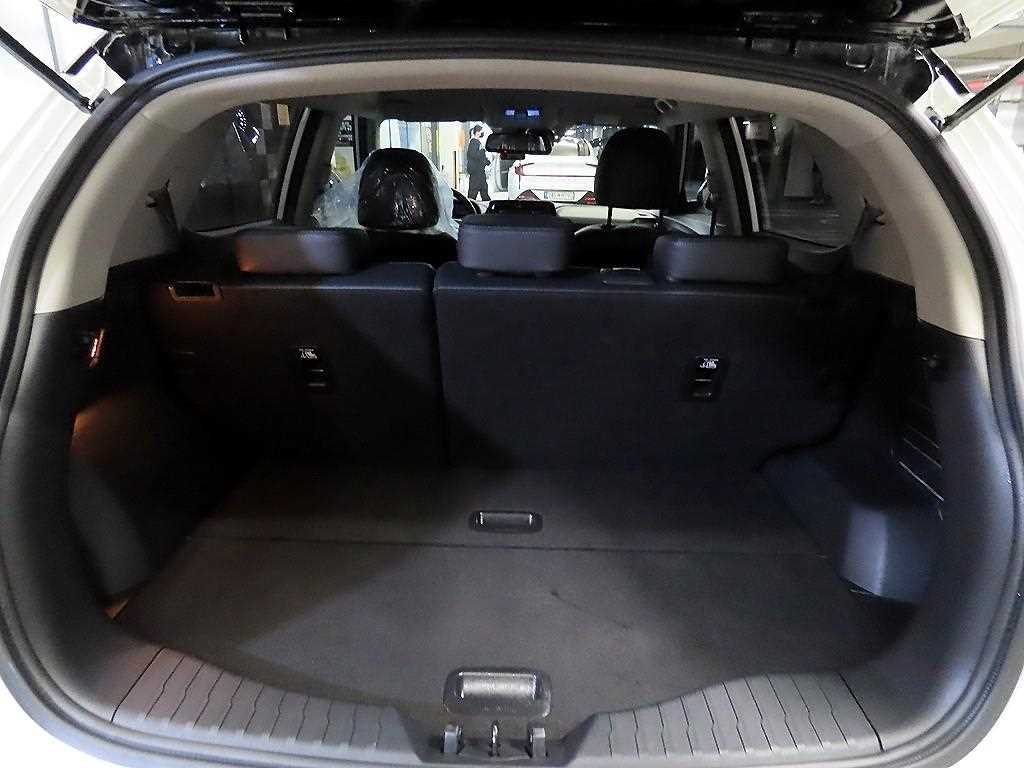 Ssangyong Tivoli 2022 Blanco - Importación desde Corea - HF Imports Iquique - Foto 18