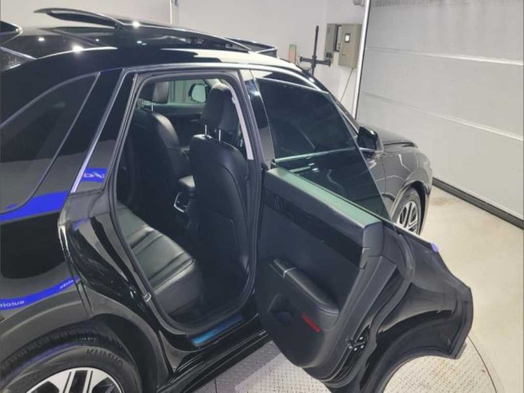 HYUNDAI Grandeur - Vista 10