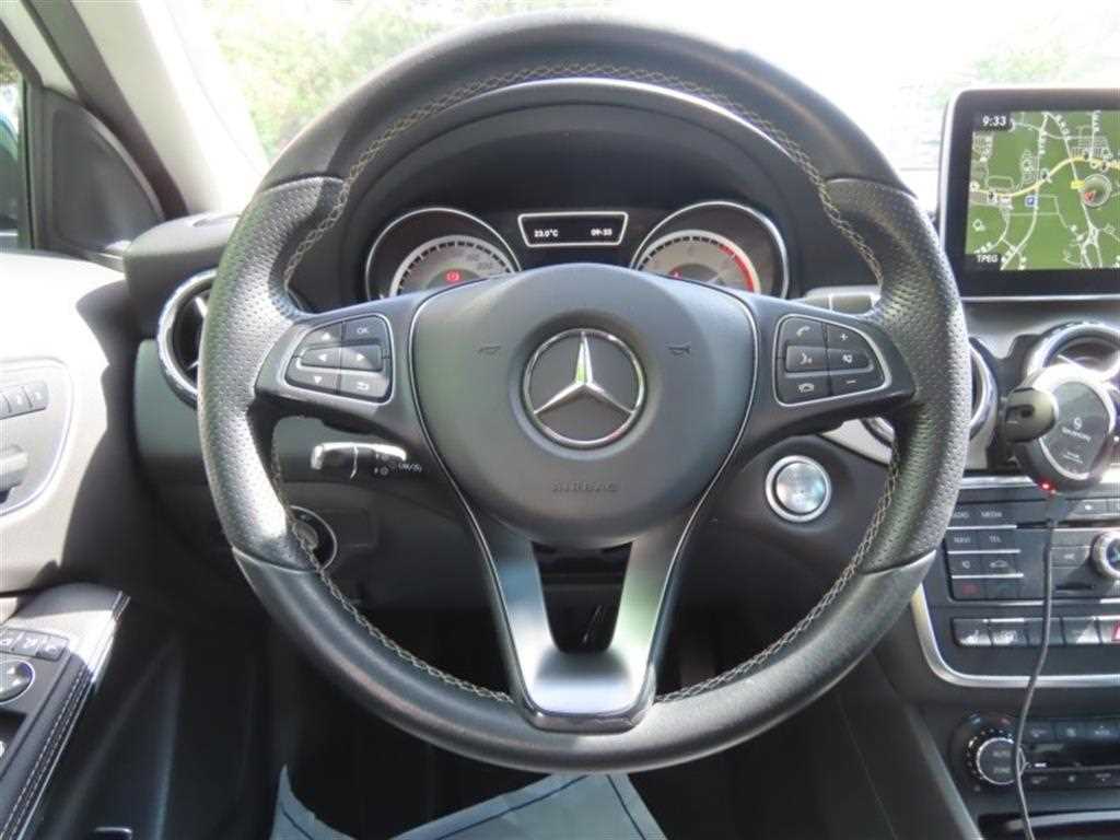 Mercedes Benz GLA Class 2016 Blanco - Importación desde Corea - HF Imports Iquique - Foto 16