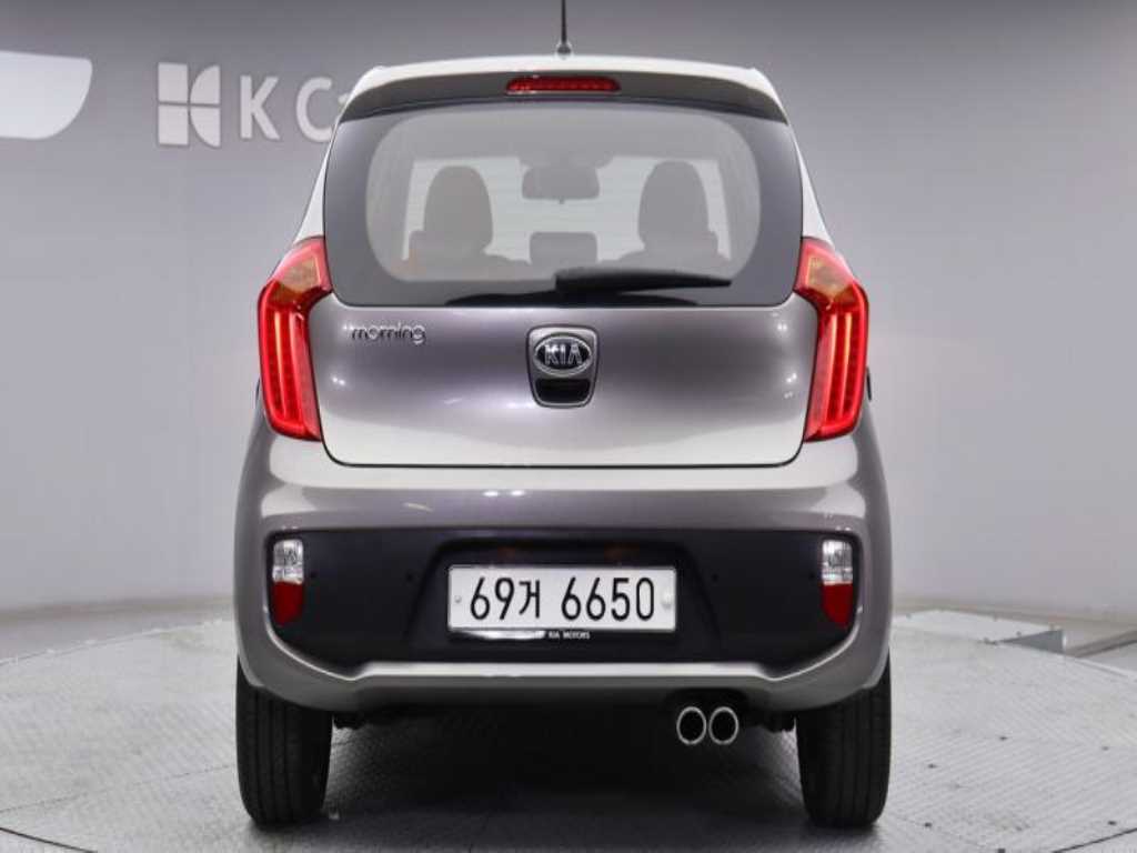 KIA Morning - Vista 4