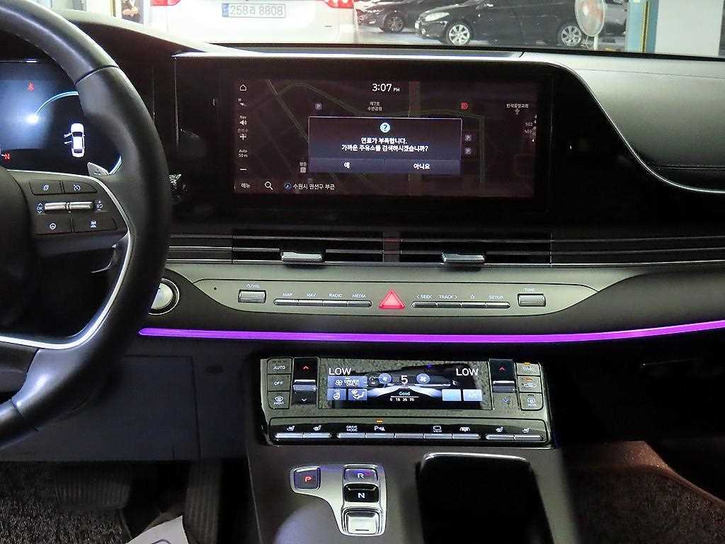 HYUNDAI Grandeur - Vista 11