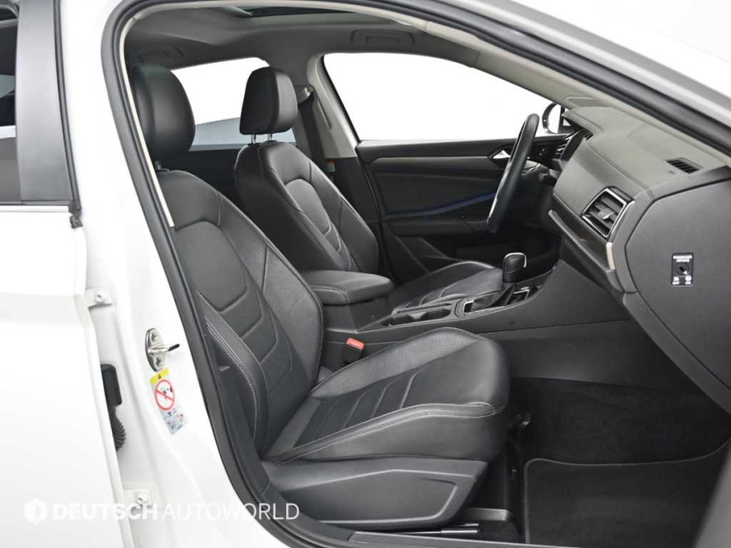Volkswagen Jetta - Vista 10