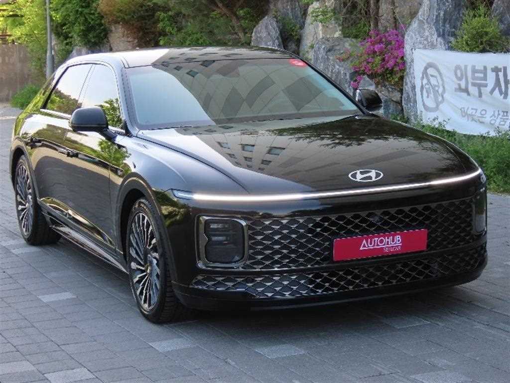 HYUNDAI Grandeur - Vista 2