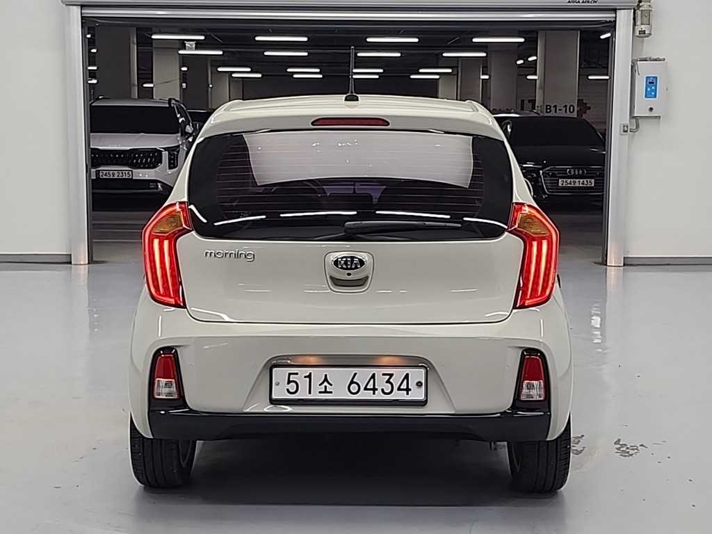 KIA Morning - Vista 3