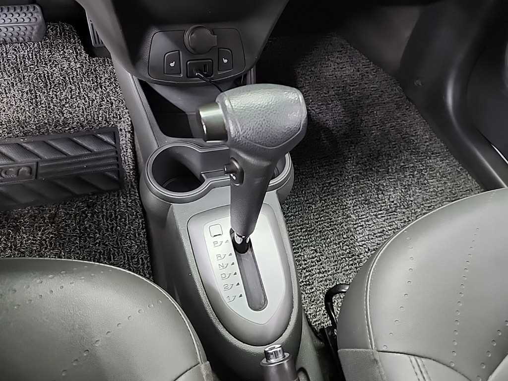 Chevrolet Spark - Vista 8
