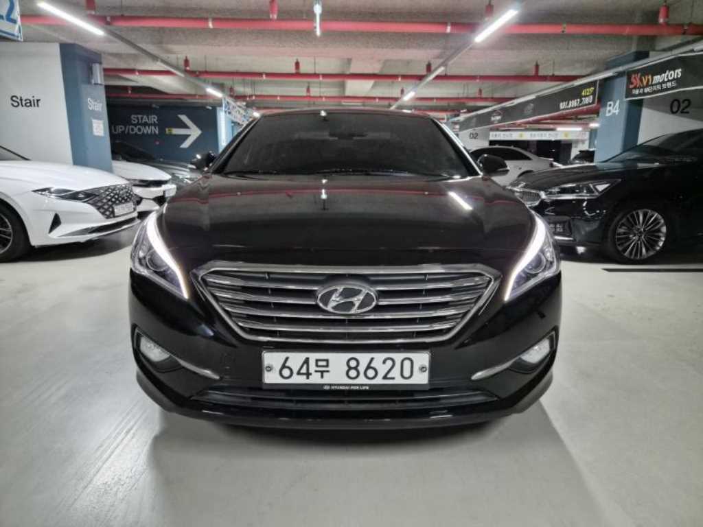 HYUNDAI Sonata - Vista 2