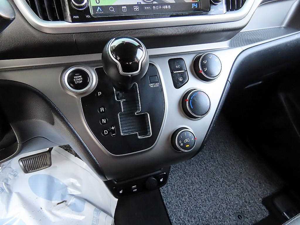 KIA Ray - Vista 10
