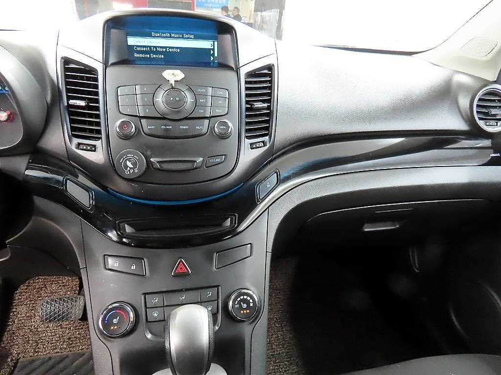 Chevrolet Orlando 2014 Rojo - Importación desde Corea - HF Imports Iquique - Foto 14