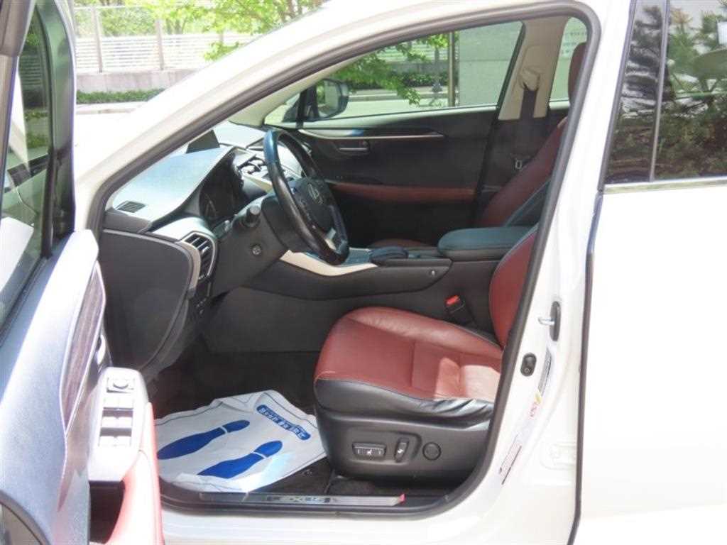 Lexus NX 2017 Blanco - Importación desde Corea - HF Imports Iquique - Foto 13