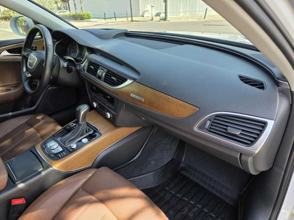 Audi A6 - Vista 8