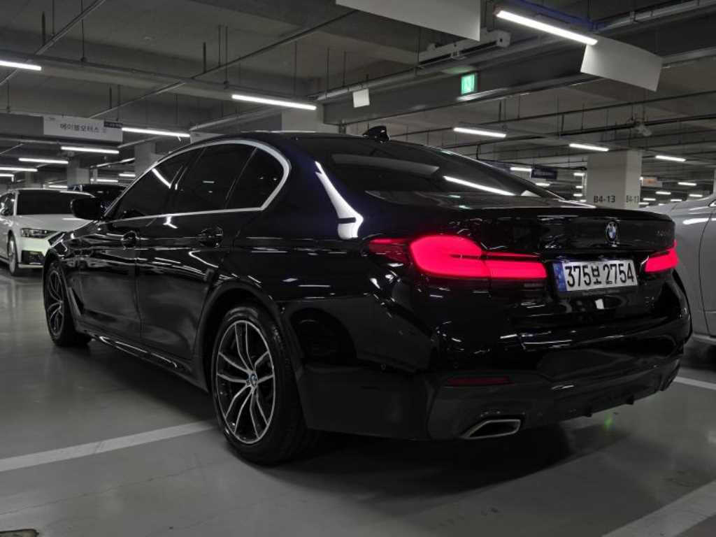 BMW 5 Series - Vista 3