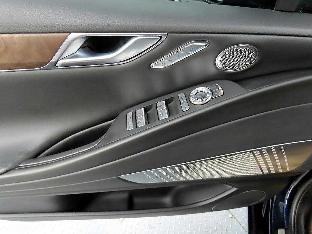 Genesis G80 - Vista 11