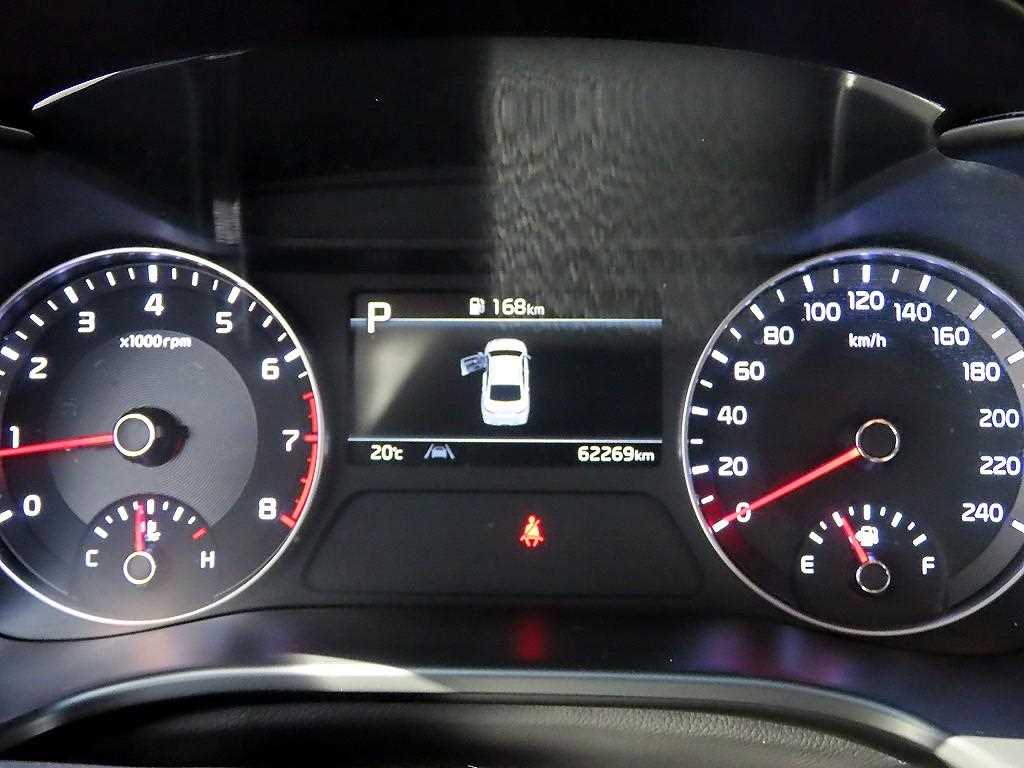 KIA K3 - Vista 9