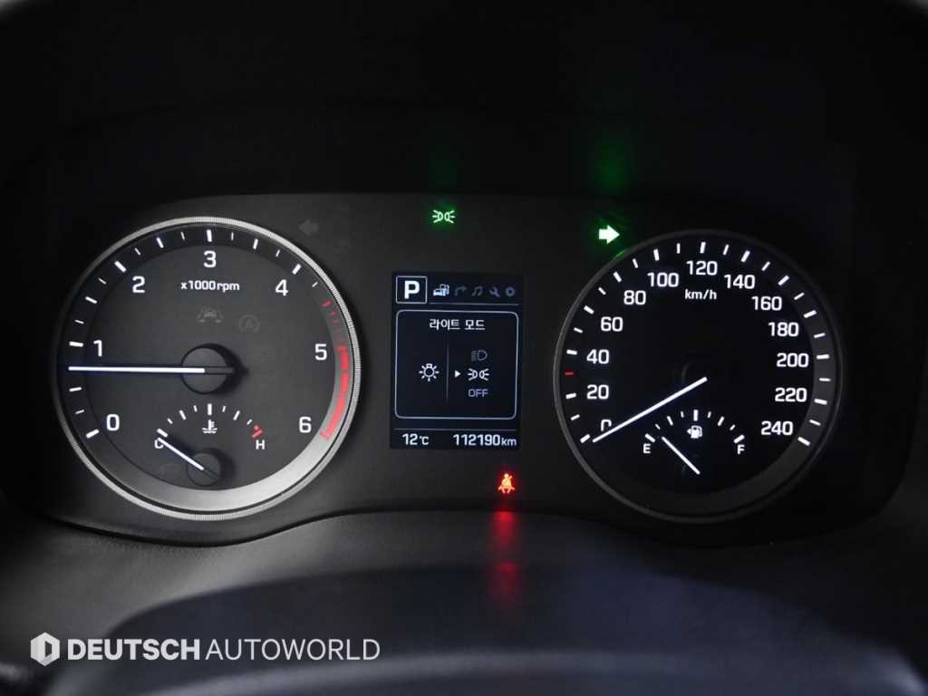 HYUNDAI Tucson - Vista 8