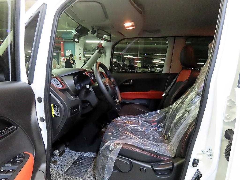 KIA Ray - Vista 6