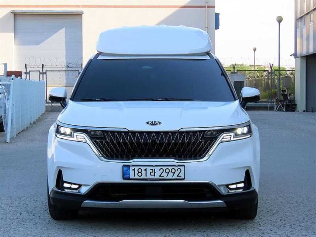 KIA Carnival 2021 Blanco - Importación desde Corea - HF Imports Iquique - Foto 1