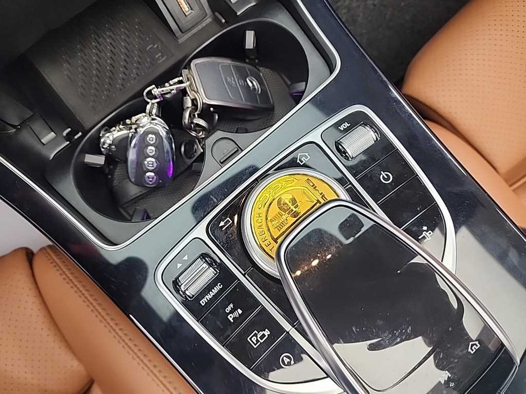 Mercedes Benz C Class 2019 Negro - Importación desde Corea - HF Imports Iquique - Foto 18