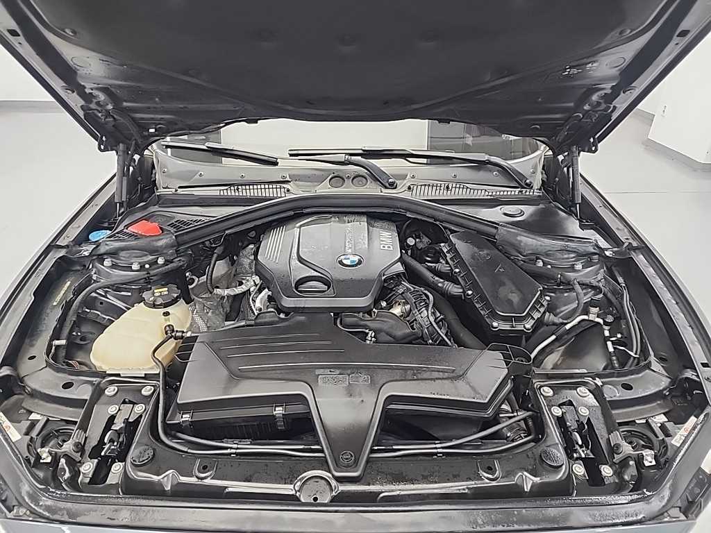 BMW 1 series - Vista 5