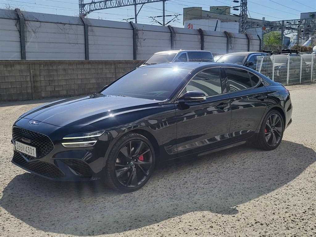 Genesis G70 - Vista 2